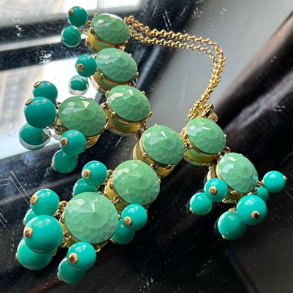 J.Crew Green and Gold Cluster Necklace with Cascading Beads - Picture 11 of 16
